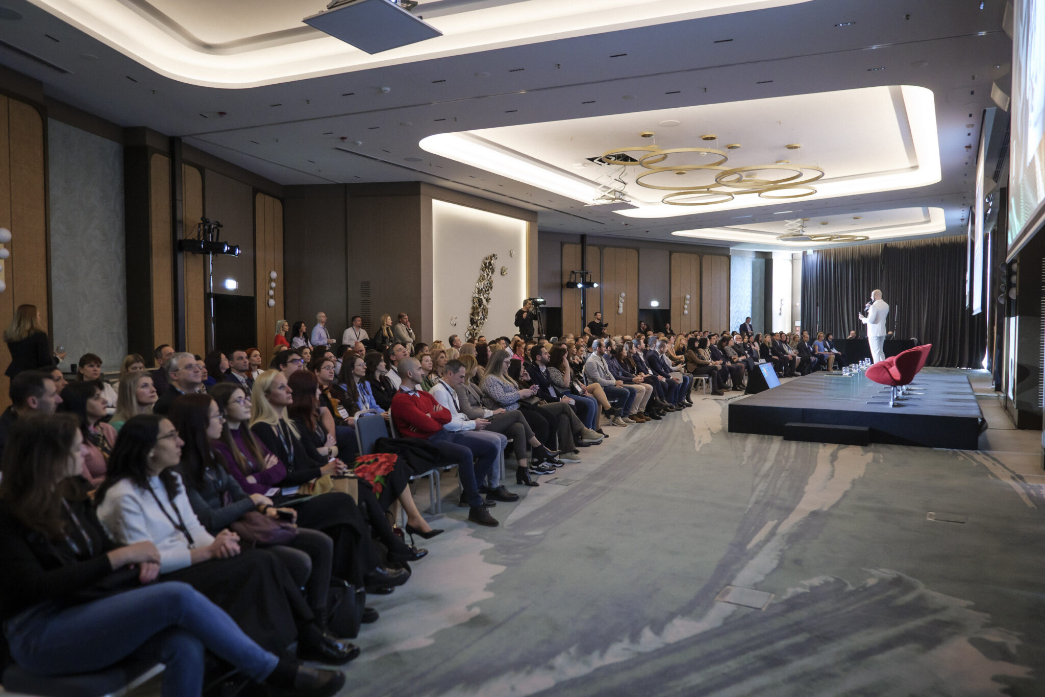 Milena Ribarova presenting DigiTech Consult’s AI automation use cases at Digitalization360 by Evrotrust in Sofia, Bulgaria